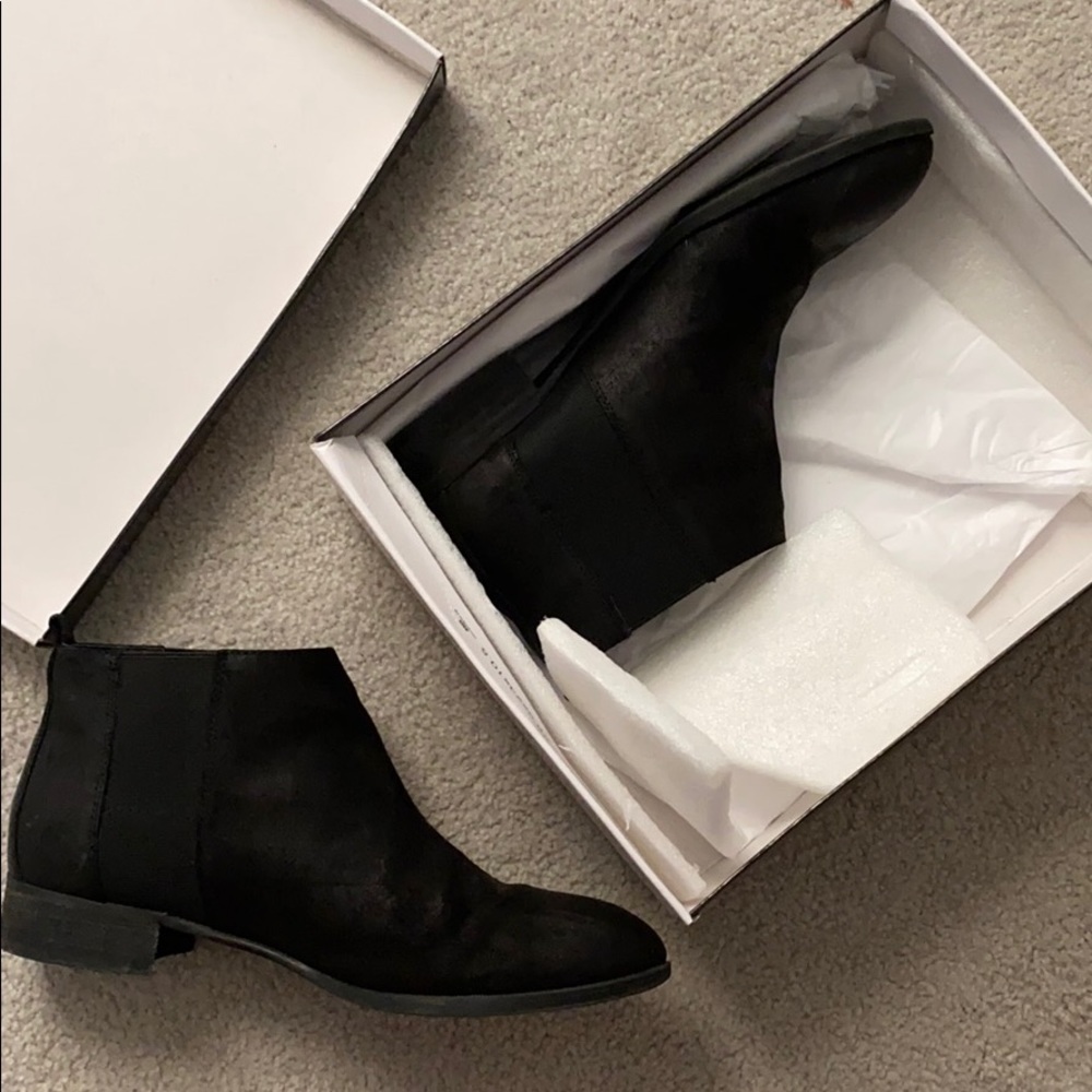 Nine West Black Ankle Booties